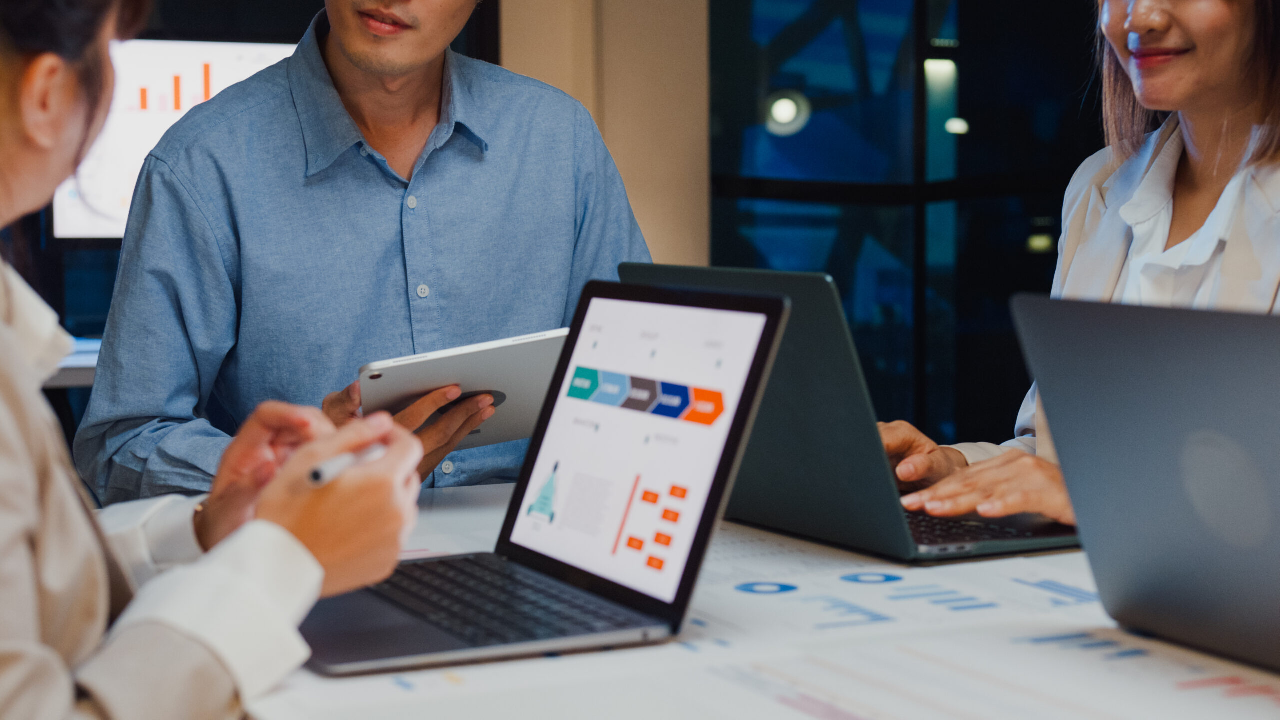 OneChannelAdmin Analytics Blog banner – eCommerce insights and data trends